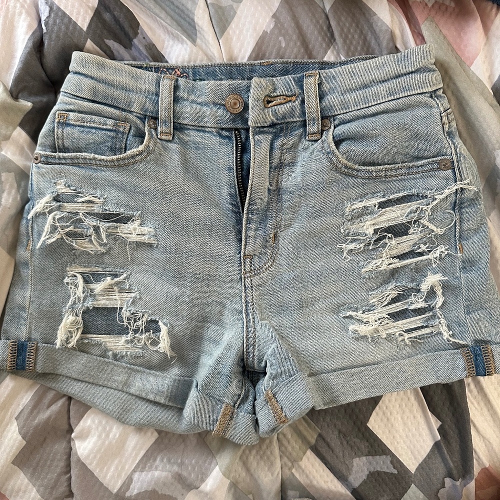 American Eagle Curvy Mom Short
